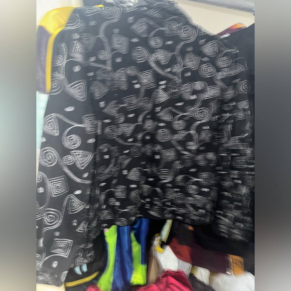 Black Patterned Jacket - image 8